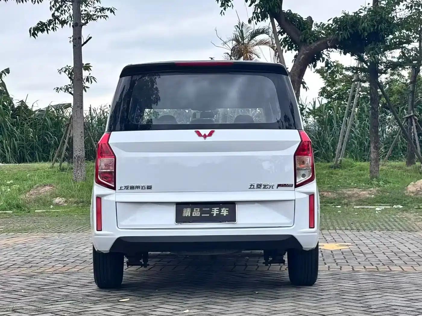 Wuling Hongguang PLUS 2019 1.5T Manual Standard 5-Seater — миниатюра 7