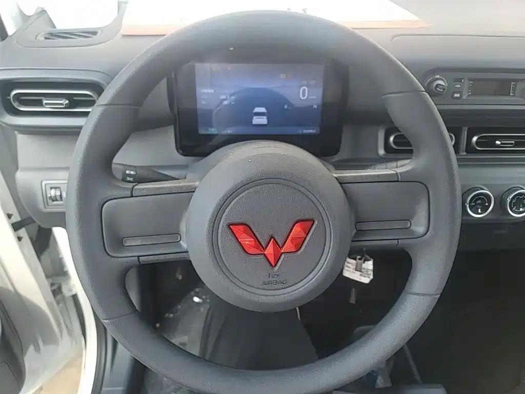 Wuling Sunshine New Energy 2025 Model 305km/h Progressive Edition — миниатюра 11