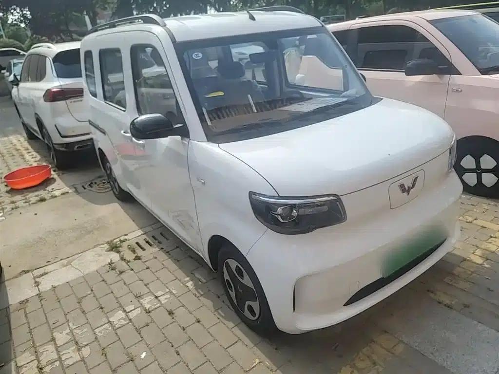 Wuling Sunshine New Energy 2025 Model 305km/h Progressive Edition — миниатюра 4