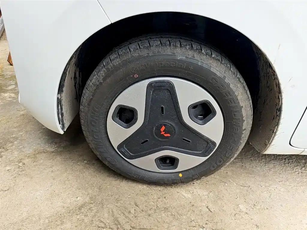 Wuling Sunshine New Energy 2025 Model 305km/h Progressive Edition — миниатюра 23
