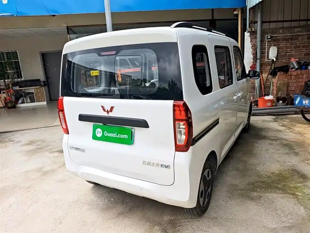 Wuling Sunshine New Energy 2025 Model 305km/h Progressive Edition — миниатюра 7