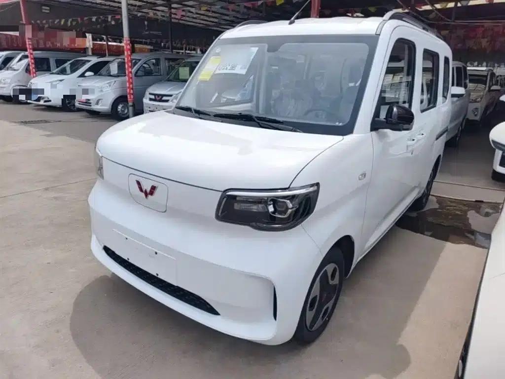 Wuling Sunshine New Energy 2025 Model 305km/h Progressive Edition — миниатюра 2