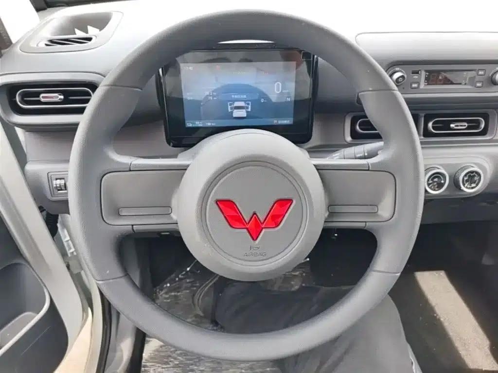 Wuling Sunshine New Energy 2025 Model 305km/h Progressive Edition — миниатюра 11