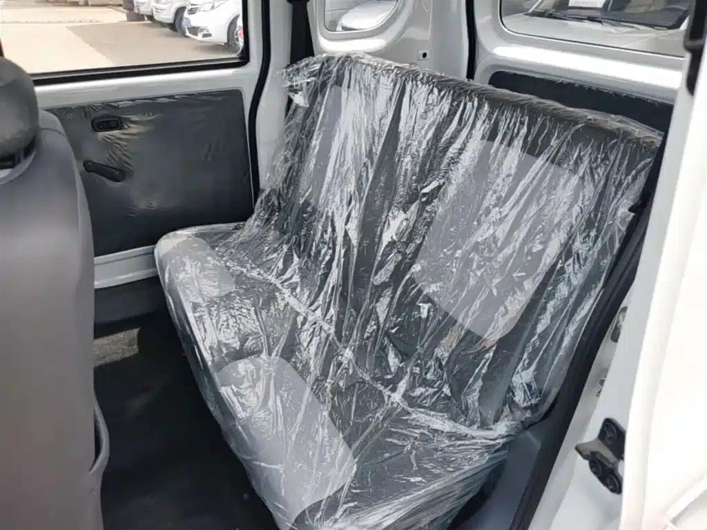 Wuling Sunshine New Energy 2025 Model 305km/h Progressive Edition — миниатюра 17
