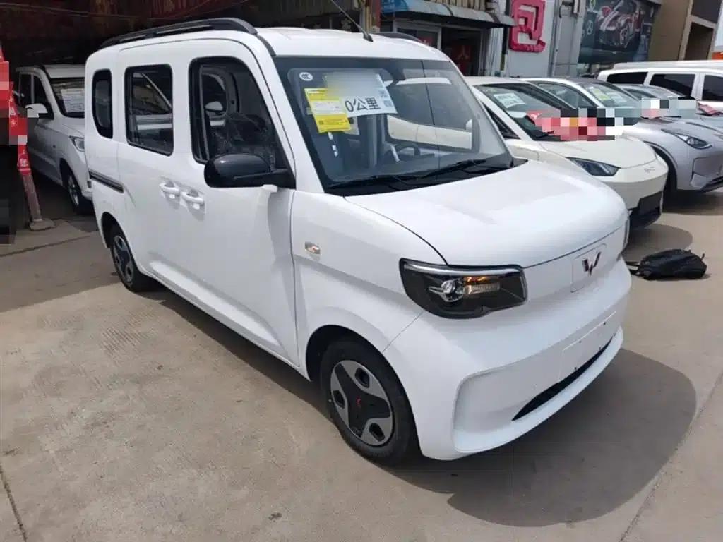 Wuling Sunshine New Energy 2025 Model 305km/h Progressive Edition — миниатюра 4