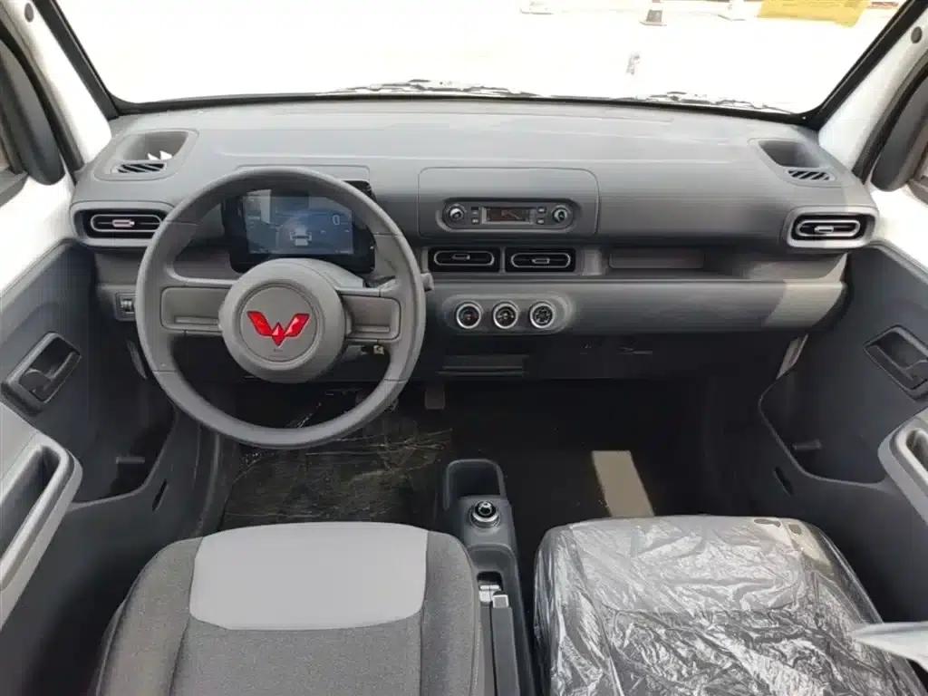 Wuling Sunshine New Energy 2025 Model 305km/h Progressive Edition — миниатюра 10