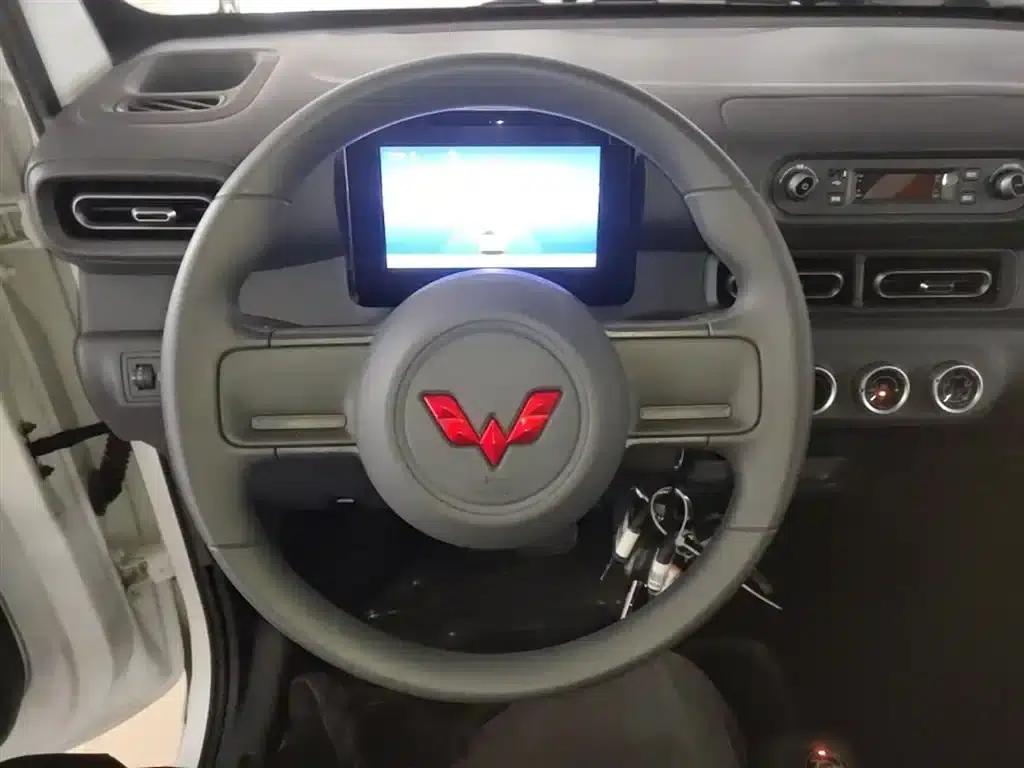 Wuling Sunshine New Energy 2025 Model 305km/h Progressive Edition — миниатюра 11