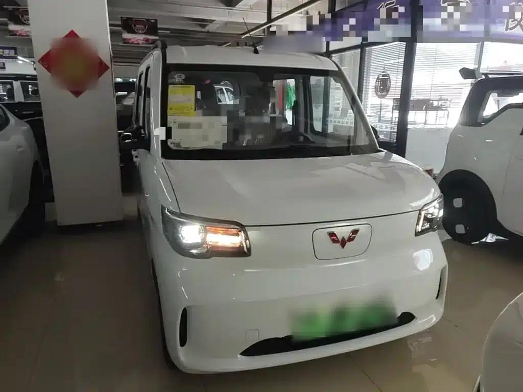 Wuling Sunshine New Energy 2025 Model 305km/h Progressive Edition — миниатюра 3
