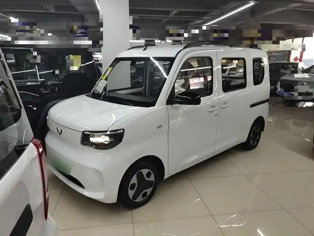 Wuling Sunshine New Energy 2025 Model 305km/h Progressive Edition — миниатюра 2