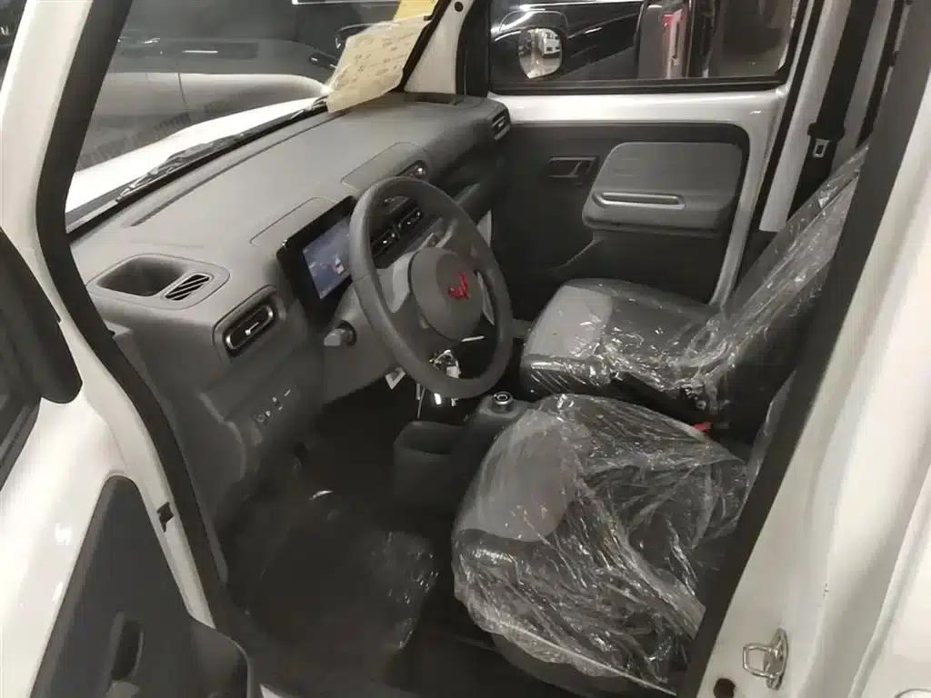 Wuling Sunshine New Energy 2025 Model 305km/h Progressive Edition — миниатюра 15