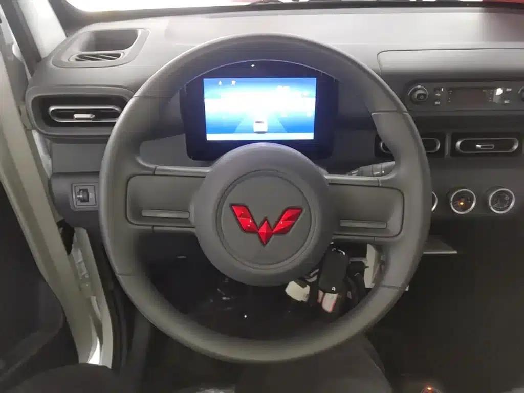 Wuling Sunshine New Energy 2025 Model 305km/h Progressive Edition — миниатюра 11