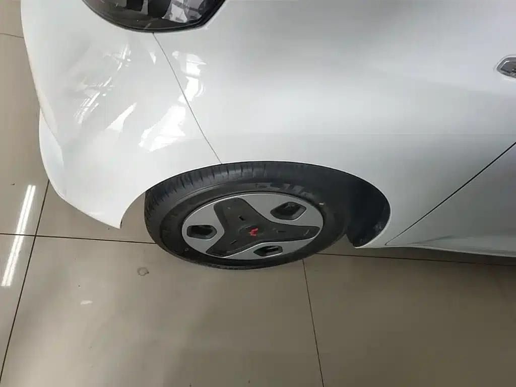 Wuling Sunshine New Energy 2025 Model 305km/h Progressive Edition — миниатюра 23