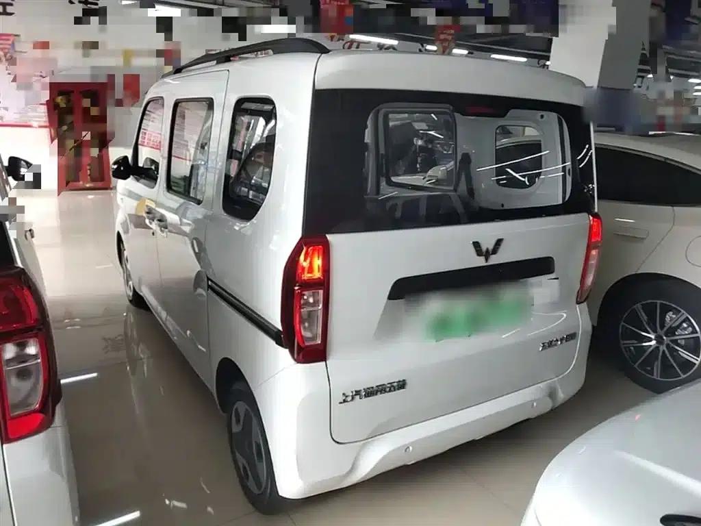 Wuling Sunshine New Energy 2025 Model 305km/h Progressive Edition — миниатюра 5