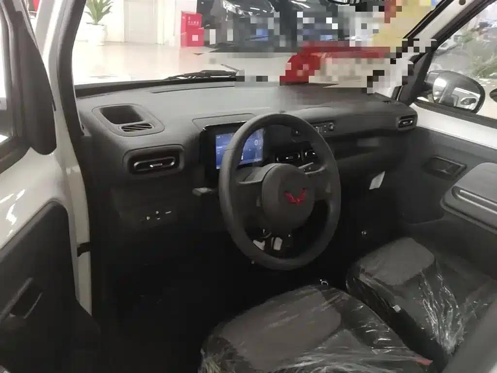 Wuling Sunshine New Energy 2025 Model 305km/h Progressive Edition — миниатюра 10