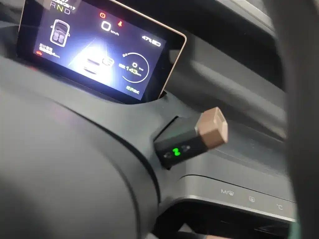 Wuling NanoEV 2021 Fun Edition — миниатюра 14
