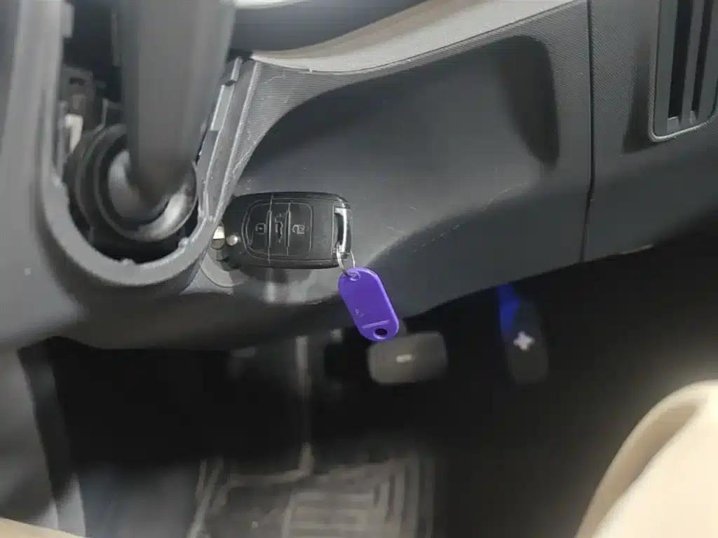 Wuling NanoEV 2021 Fun Edition — миниатюра 9