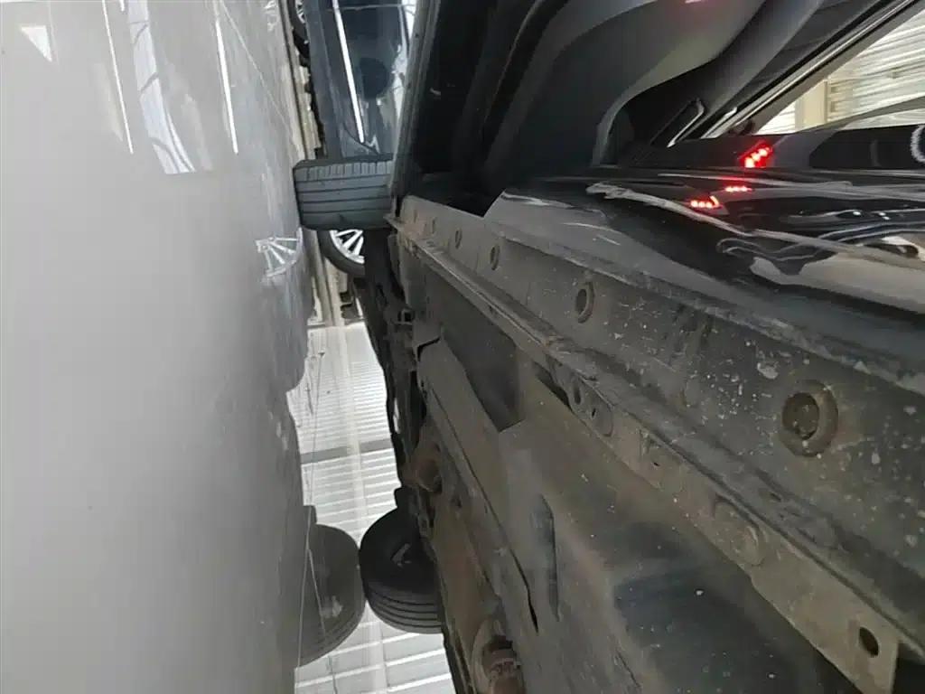 Weipai VV7 2017 2.0T Super Luxury Edition — миниатюра 22