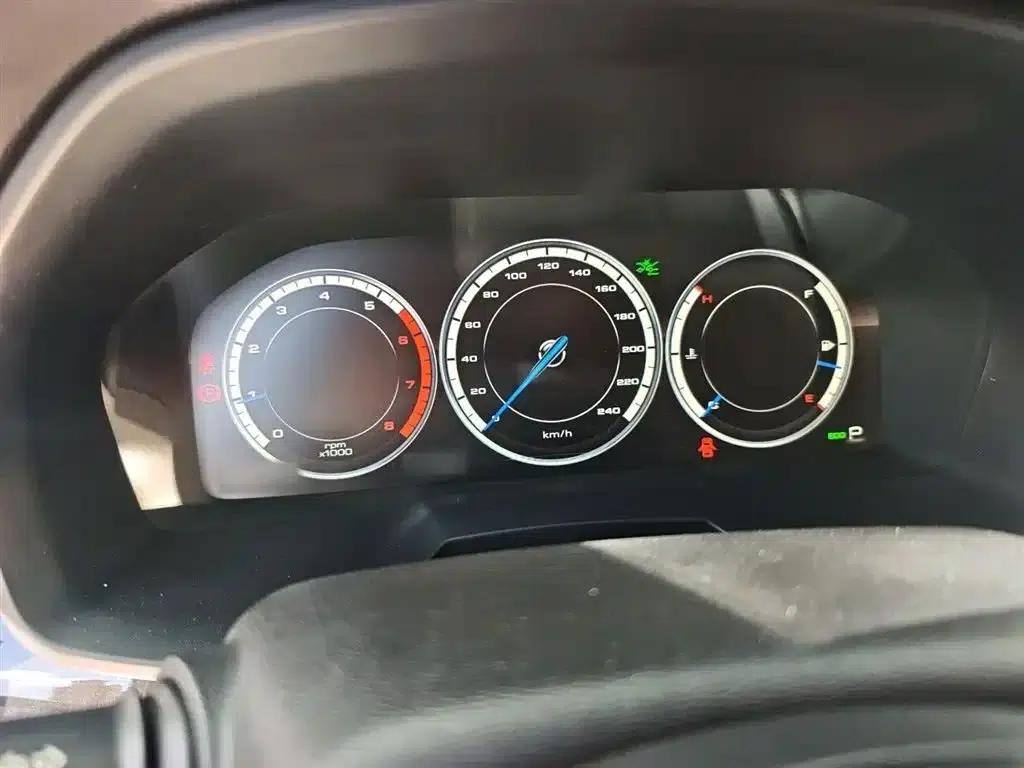 Weipai VV7 2017 2.0T Flagship Edition — миниатюра 4