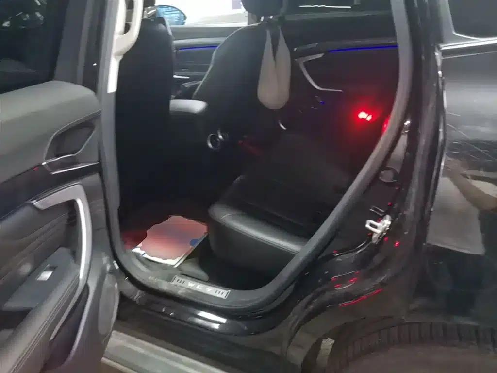 Wey VV7 2017 Model VV7c 2.0T Super Luxury Edition — миниатюра 24