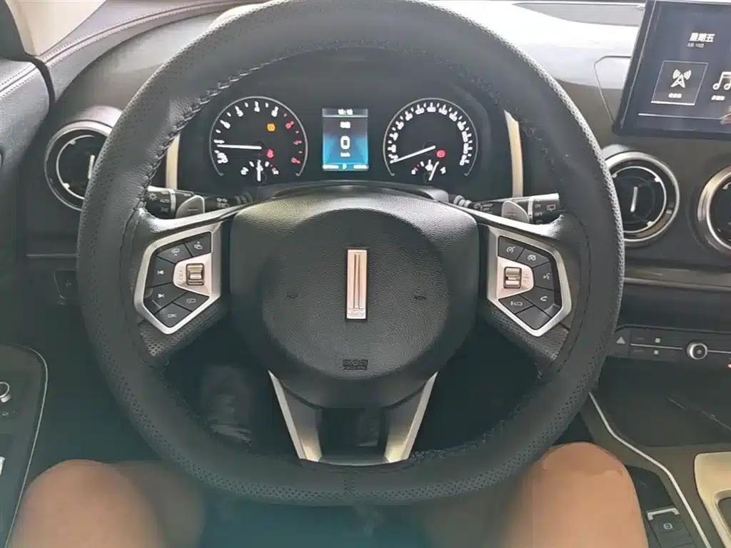 Wey VV5 2019 1.5T 2WD Avantgarde — миниатюра 11