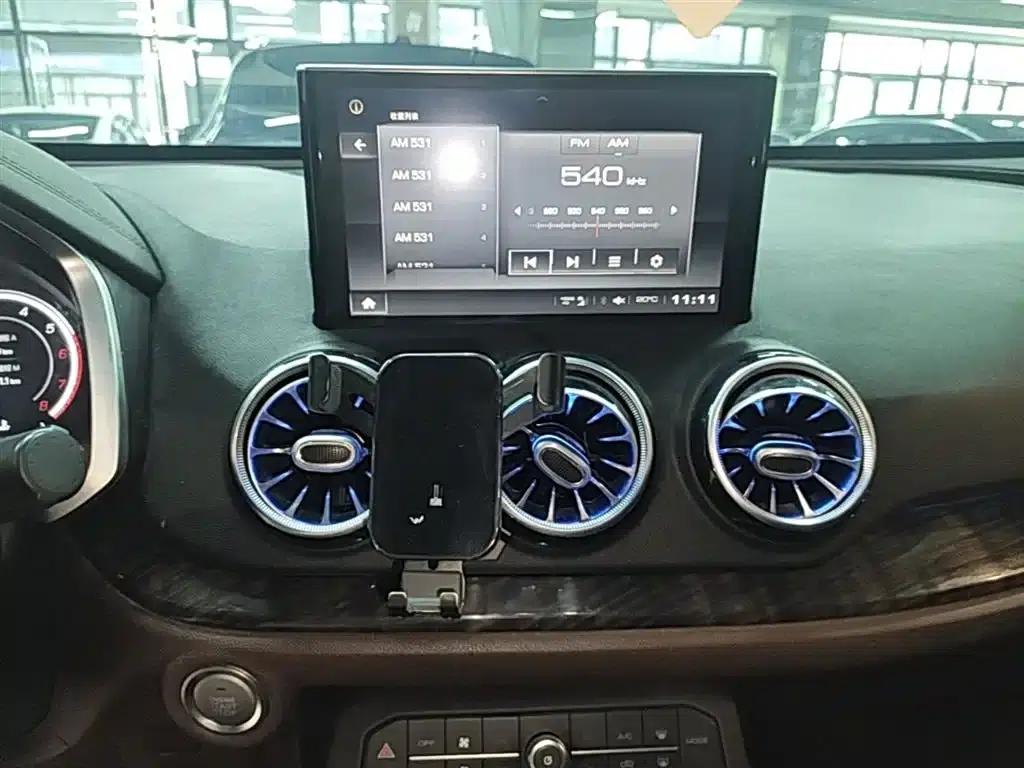 Wey VV5 2019 Upgraded Model 2.0T Two-Wheel Drive Flagship Edition (National V Emission Standard) — миниатюра 13