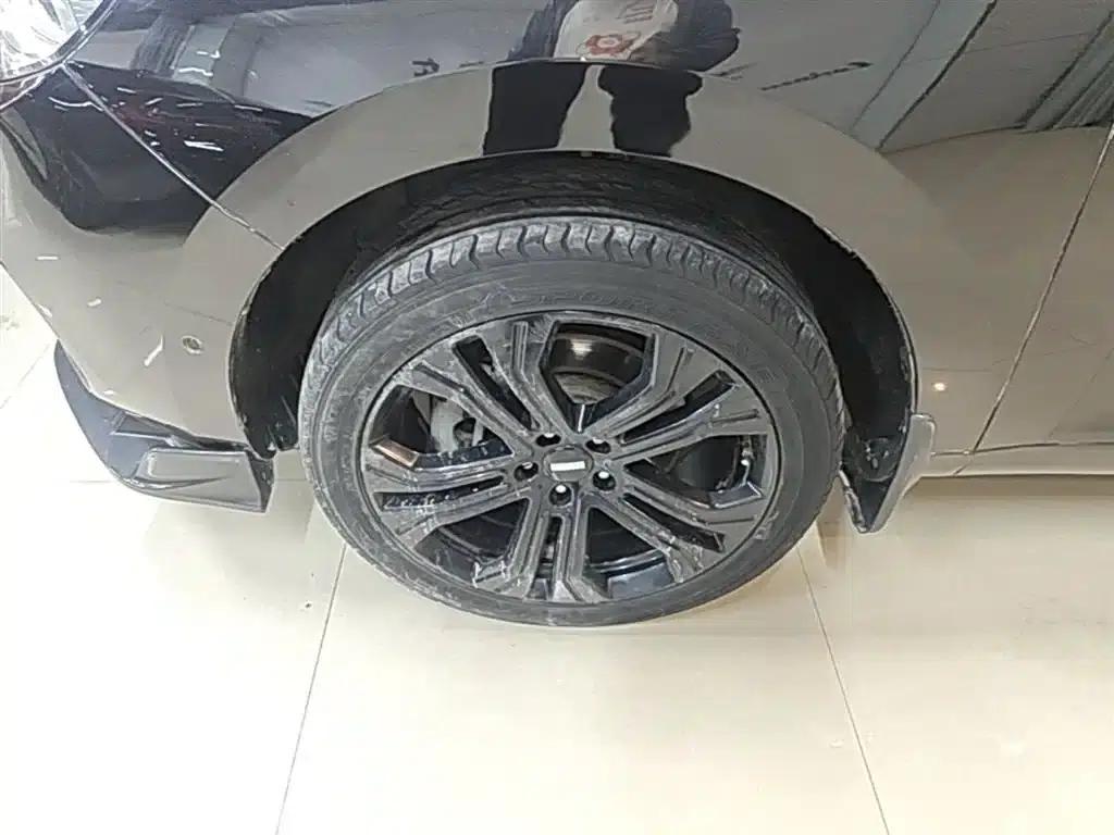Wey VV5 2019 Upgraded Model 2.0T Two-Wheel Drive Flagship Edition (National V Emission Standard) — миниатюра 23
