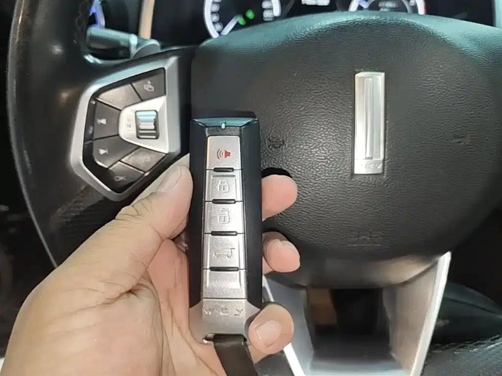 Wey VV5 2019 Upgraded Model 2.0T Two-Wheel Drive Flagship Edition (National V Emission Standard) — миниатюра 9