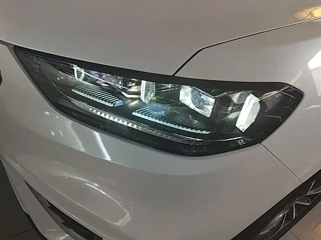 Weipai VV5 2021 1.5T 2WD Avantgarde — миниатюра 24