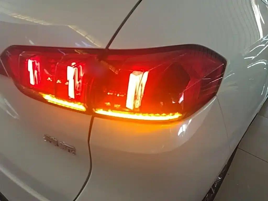 Weipai VV5 2021 1.5T 2WD Avantgarde — миниатюра 8