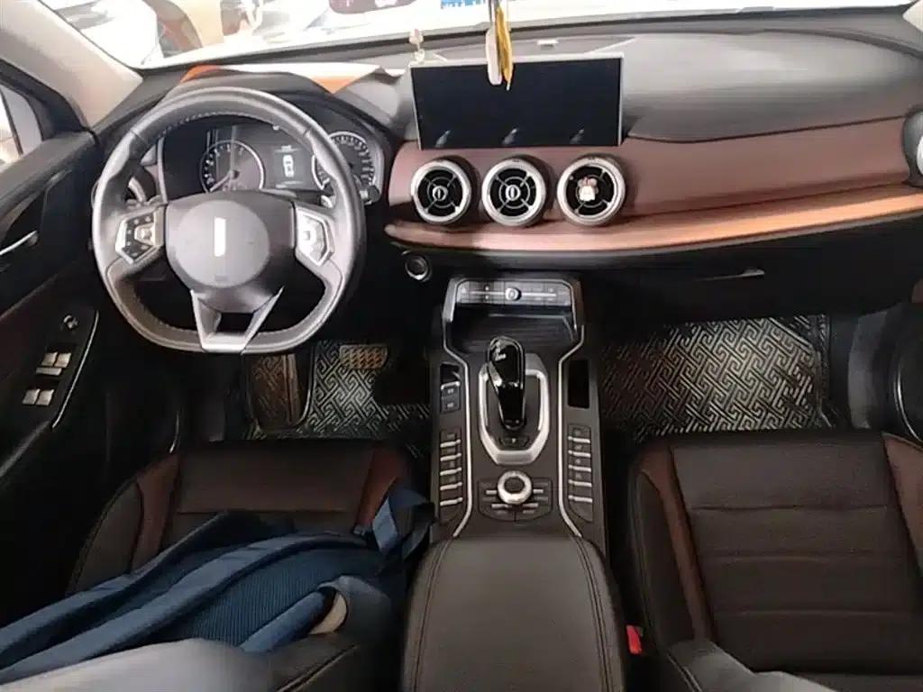 Weipai VV5 2021 1.5T 2WD Avantgarde — миниатюра 10