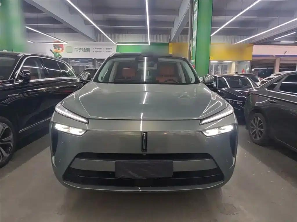 Weipai Blue Mountain 2025 Four-Wheel Drive Ultra — миниатюра 3