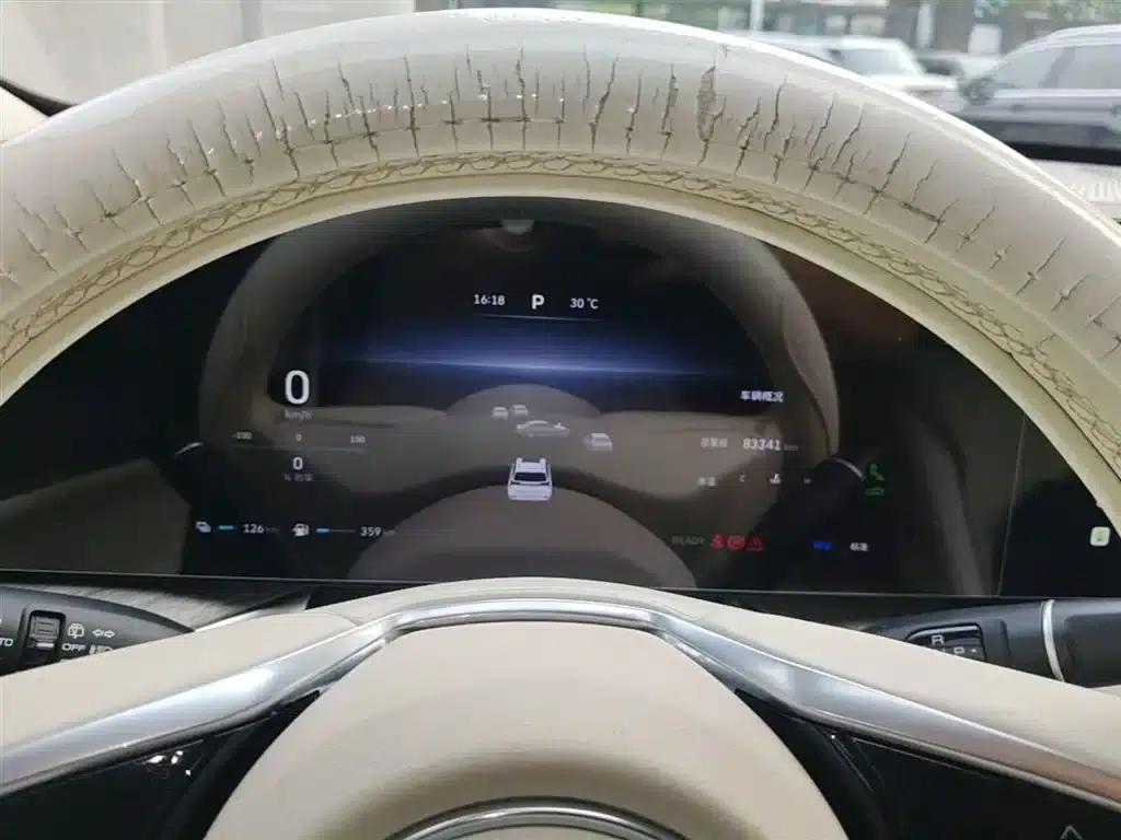 Weipai Lanshan 2023 Four-Wheel Drive Extended Range Edition — миниатюра 12