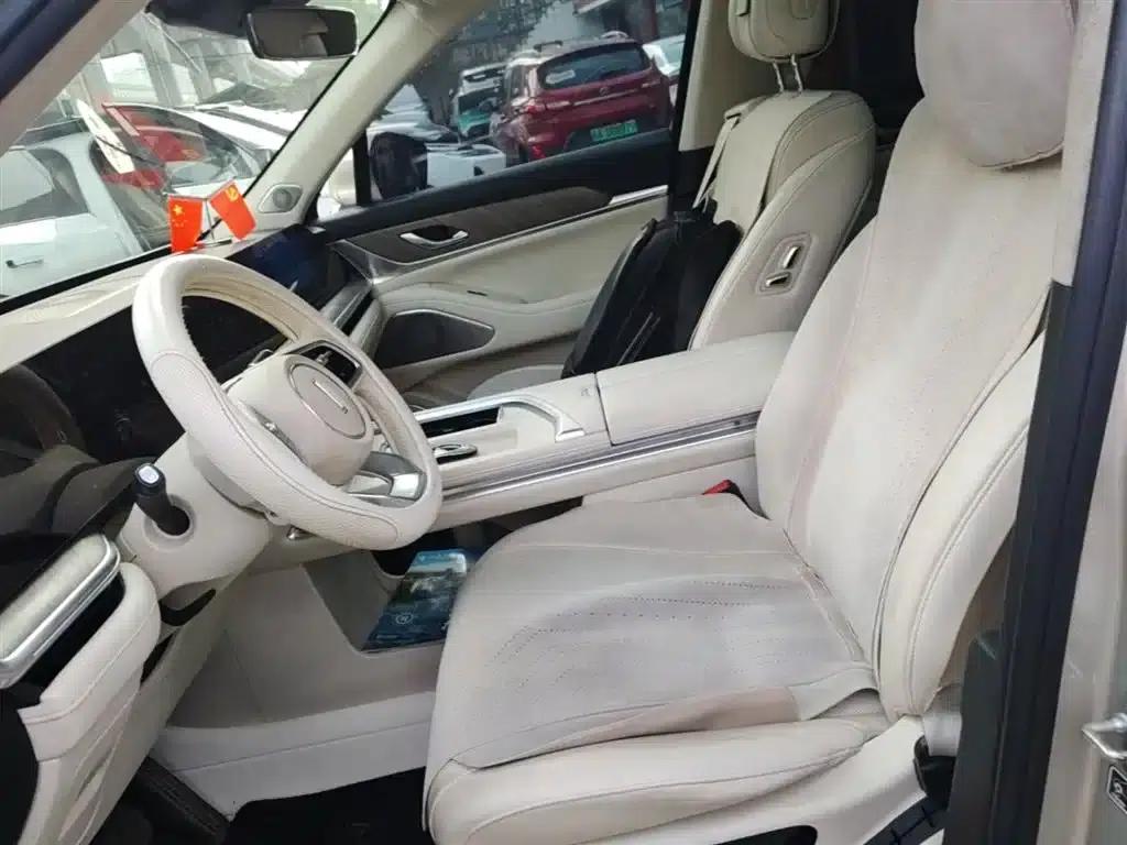 Weipai Lanshan 2023 Four-Wheel Drive Extended Range Edition — миниатюра 15