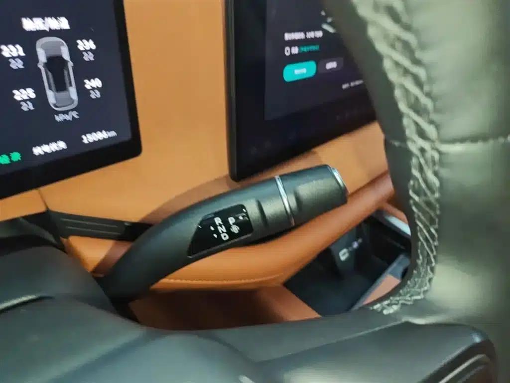 Weipai Blue Mountain 2025 Four-Wheel Drive Ultra — миниатюра 14