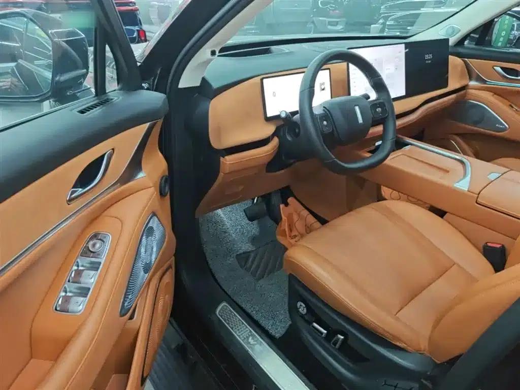 Weipai Blue Mountain 2025 Four-Wheel Drive Ultra — миниатюра 16