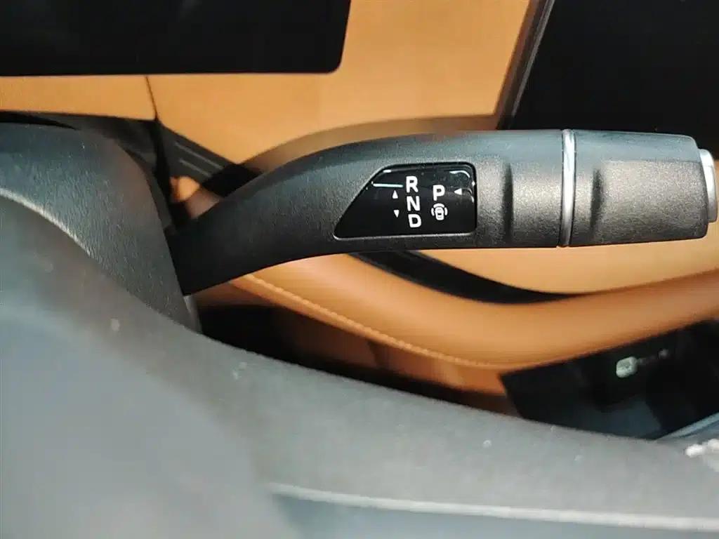 Weipai Blue Mountain 2025 Four-Wheel Drive Ultra — миниатюра 14