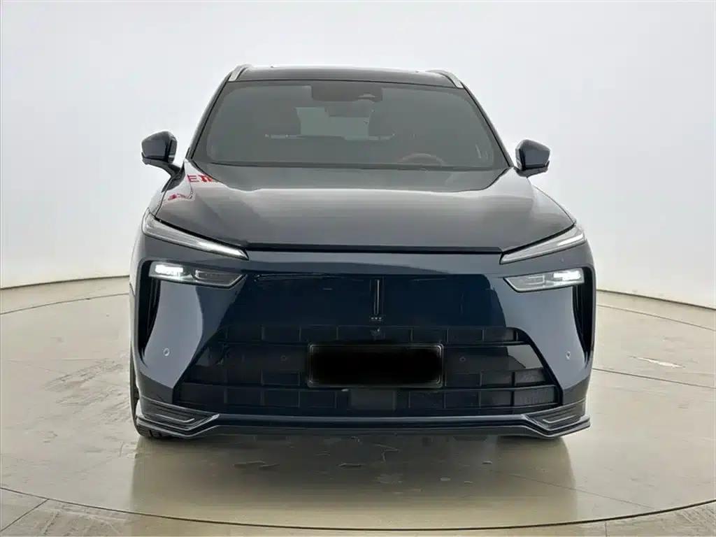 Weipai Lanshan 2023 Four-Wheel Drive Extended Range Edition — миниатюра 17