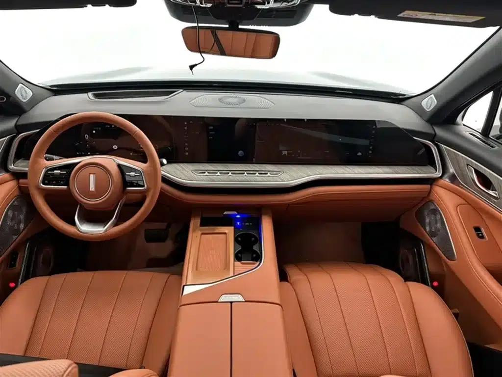 Weipai Lanshan 2023 Four-Wheel Drive Extended Range Edition — миниатюра 4
