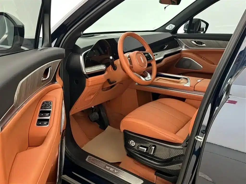 Weipai Lanshan 2023 Four-Wheel Drive Extended Range Edition — миниатюра 5