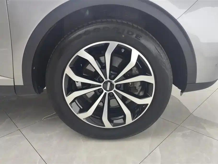 Weipai VV6 2021 2.0T 2WD Smart Protection+ — миниатюра 6