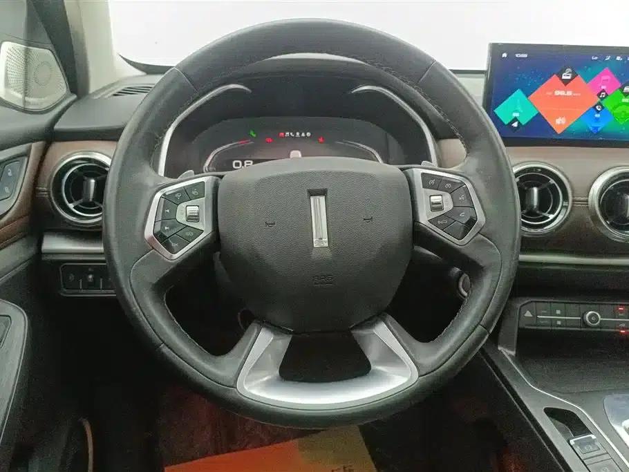 Weipai VV6 2021 2.0T 2WD Smart Protection+ — миниатюра 15
