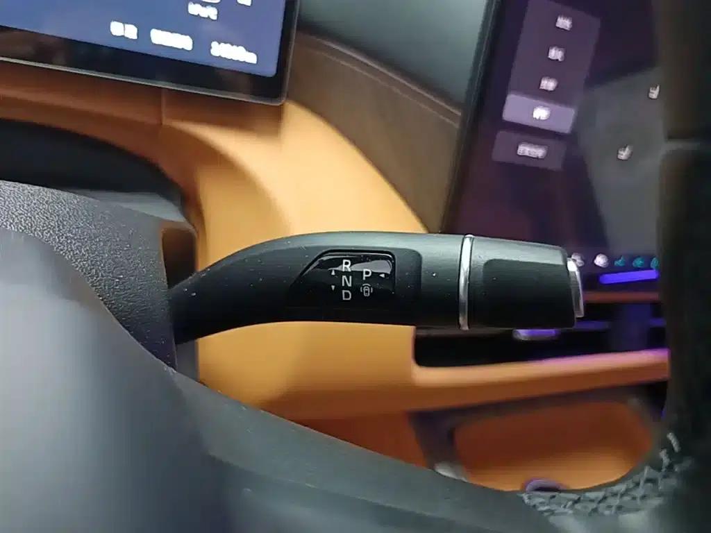 Weipai Gaoshan 2025 Model 4WD Gaoshan 8 — миниатюра 14