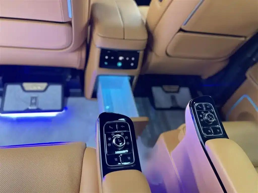 Weipai Gaoshan 2025 Model 4WD Gaoshan 8 — миниатюра 21