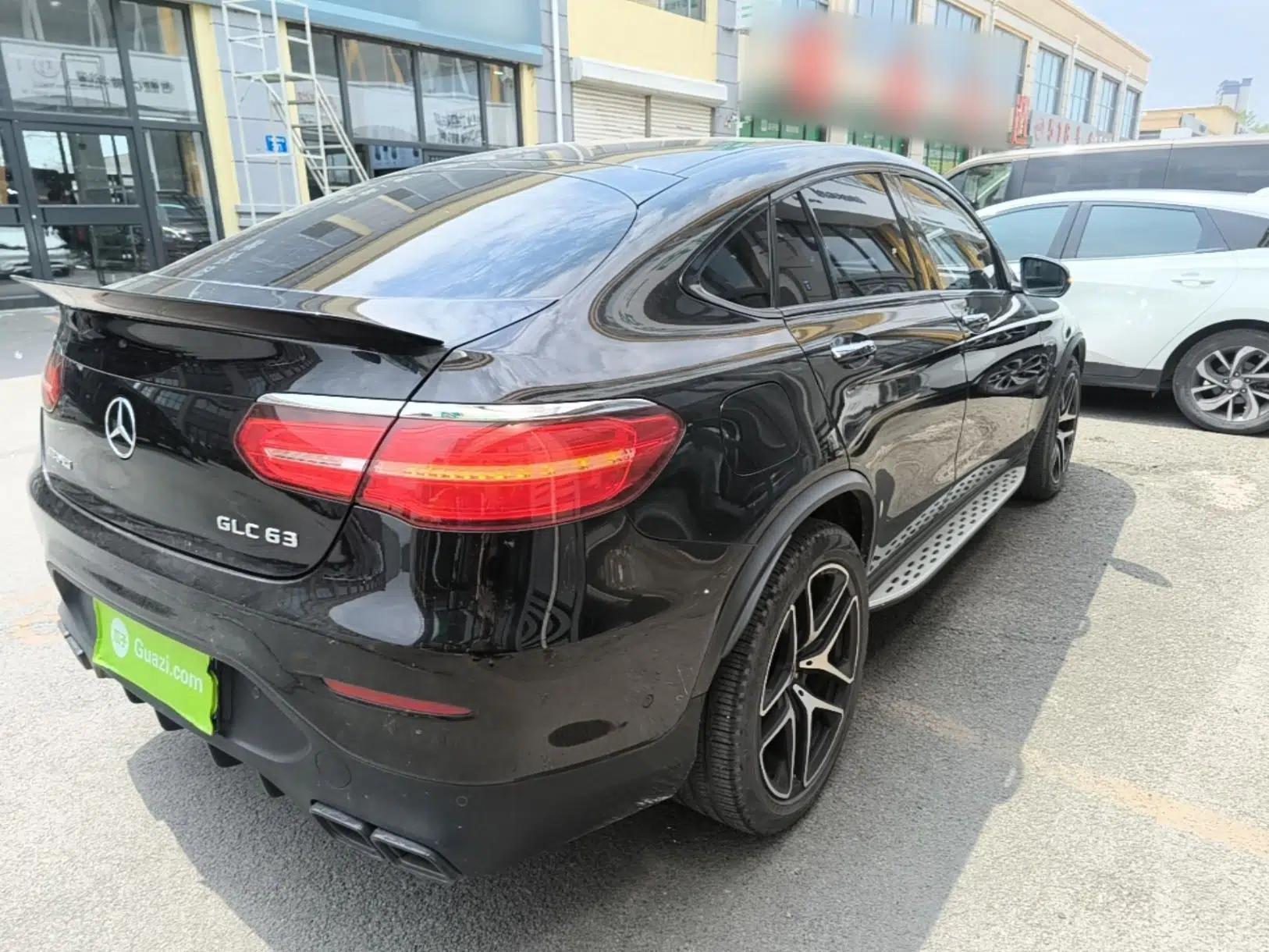 Mercedes-Benz GLC Coupe AMG 2018 AMG GLC 63 4MATIC+ Coupe SUV — миниатюра 6