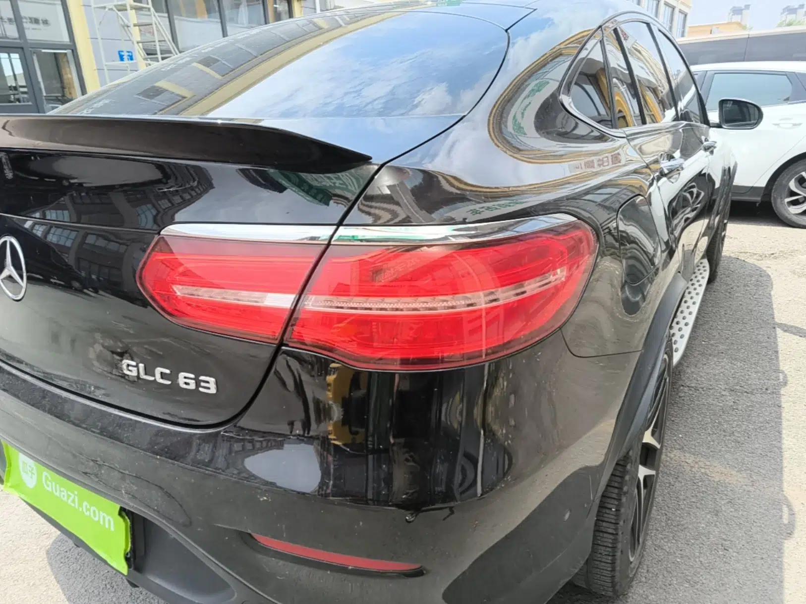 Mercedes-Benz GLC Coupe AMG 2018 AMG GLC 63 4MATIC+ Coupe SUV — миниатюра 7