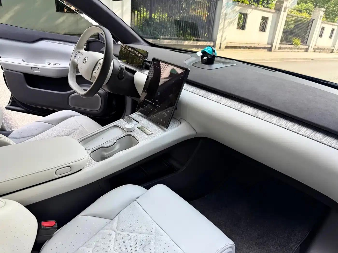 NIO ET7 2022 100kWh First Edition — миниатюра 10