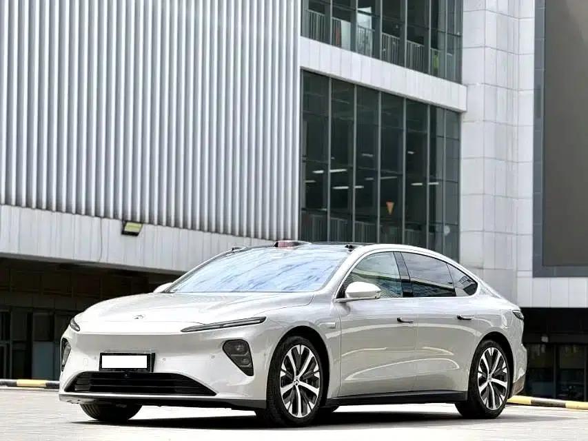 NIO ET7 2024 75kWh Executive Edition — миниатюра 1