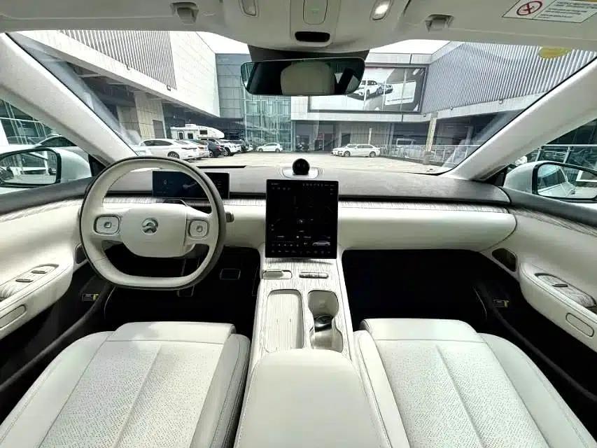 NIO ET7 2024 75kWh Executive Edition — миниатюра 8