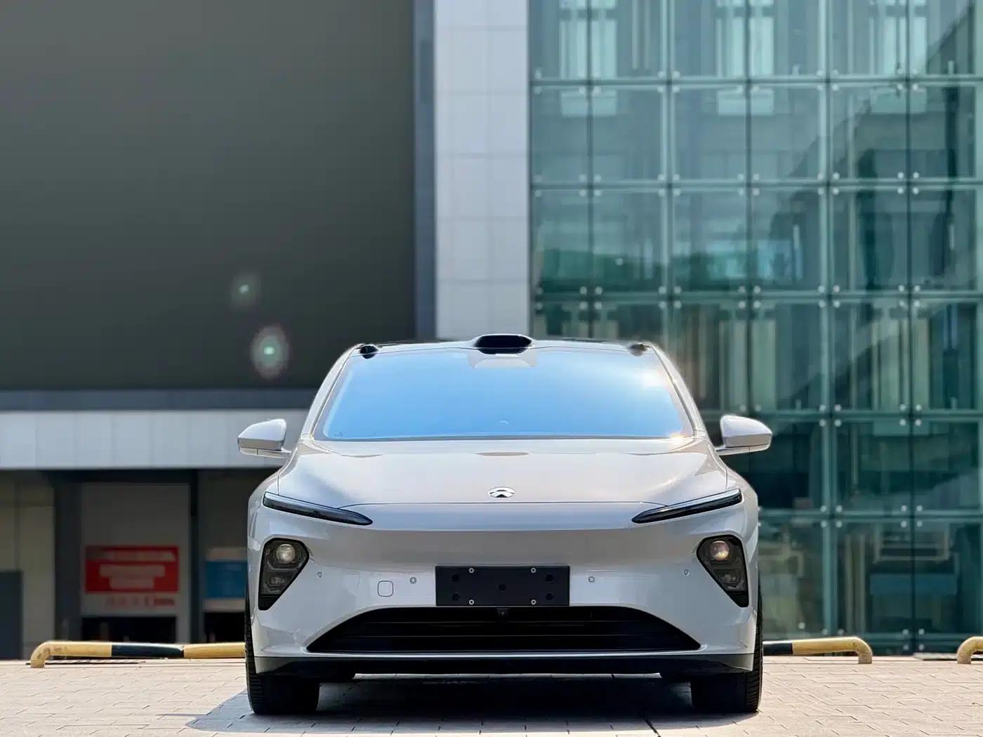NIO ET7 2024 75kWh Executive Signature Edition — миниатюра 2