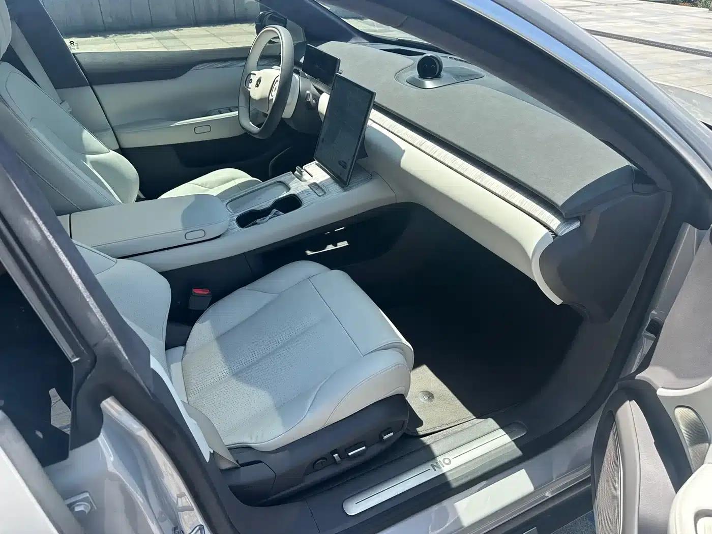 NIO ET7 2023 model 75kWh — миниатюра 8